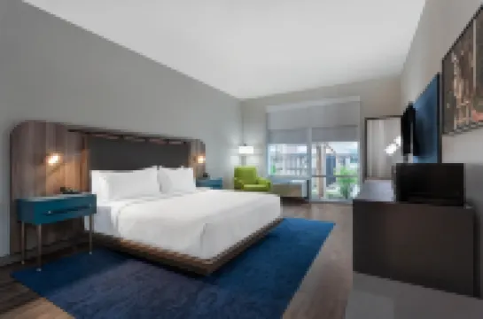 Tryp by Wyndham Orlando
