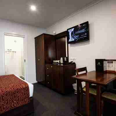 Hotel Settlers Rooms