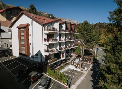 希奈亞馬雷亞尼亞格拉飯店