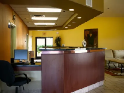 デイズ イン バイ ウィンダム グローブ グローブのホテル