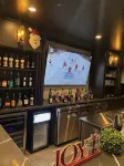 Microtel Inn & Suites by Wyndham Fort McMurray - bar