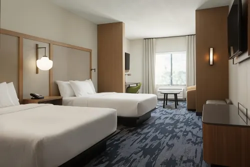 Fairfield Inn & Suites Cincinnati Oakley