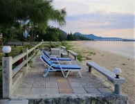 Sea Smile Resort - Beach