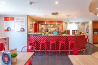 Ibis Madrid Alcorcon Tresaguas Hotels in Alcorcon