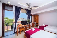Riverside Plum Garden Villa Hotels in Duy Phuoc