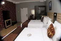 All Seasons Hotel - Superior Double فنادق في 