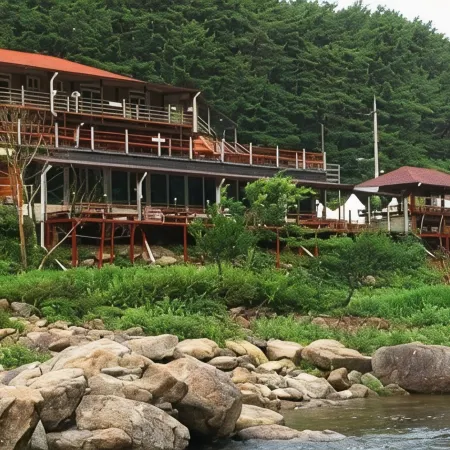 Jirisan Valley Pension