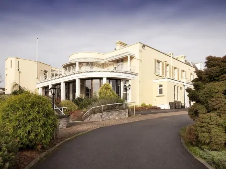 Cliffden Hotel