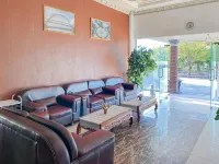 Collection O 90395 Hotel Nascar Family Hotels in Langkai