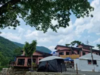 경주 힌구름풀빌라 가보자참숯가마 주변 호텔