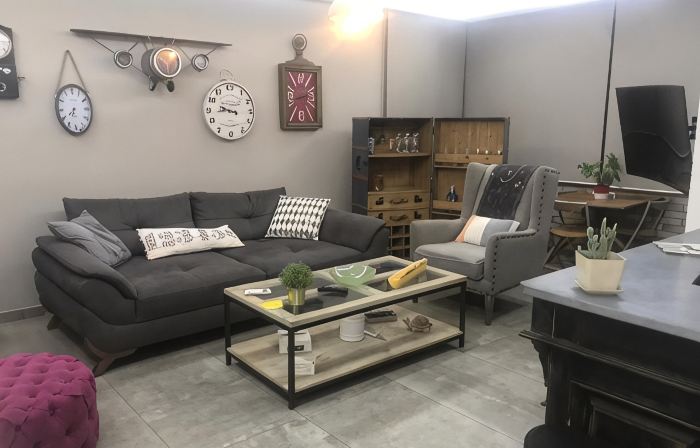 Stunning Vacation Rental in Dbayeh, at a Prime Location, Between le Mall and ABC