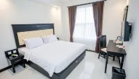 Same Hotel Kendari Hotels in 