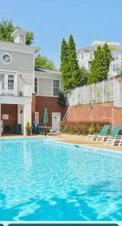 Stay in Tysons, Virginia Отели в г. Тайсонс-Корнер