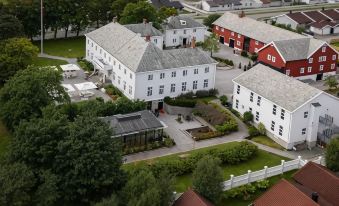 Hovde Gård