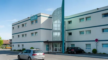 Kyriad Eco Lille Sud - Noyelles Godault Отели в г. Нуайель-Годо