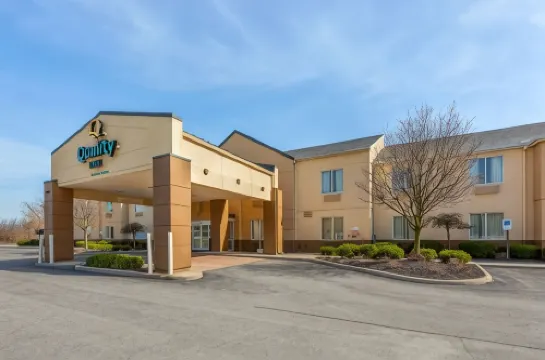 Quality Inn & Suites Sandusky Hotels in Erie County
