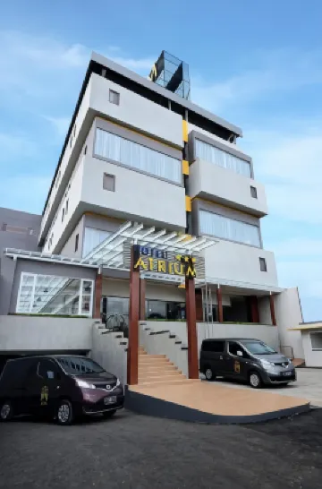 Atrium Premiere Cilacap Hôtels à : 