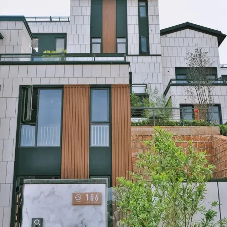 Qinglu Shanfang Homestay (Hanhua Tianmashan Hot Spring Resort)