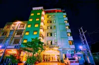 โรงแรมยาดานาร์บอน - ห้องครัว