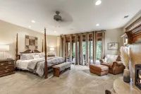 Cdas Finest Secluded Waterfront Estate 7000 Sq ft 5 Forested Acres-Close to Town