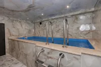 Alpijskij Hotel - 3-نجوم