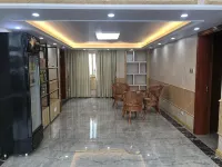 Fengkai Tianlun Business Hotel - balcony
