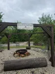 Buffalo Cabin - Private Pond, Kayaks, Fire Pit on 150 Acres - 3 tähden