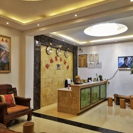Lanping Kairui Business Hotel