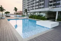 Lovina 6-12 at Harbour Bay Residences