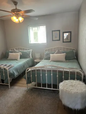 Peaceful 2 Bedroom Condo with No Cleaning Fees on the Lake of the Ozarks