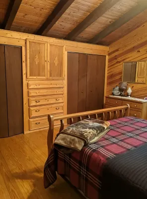 Honey Bear Hideaway spacious private intown pets - Balkon