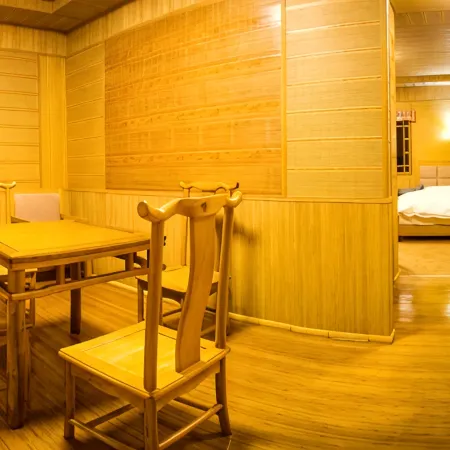 Tianzhihong Zhuangyuan Hostel