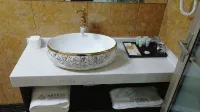 Xingxin Theme Hotel