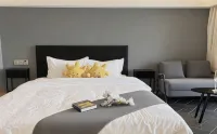 Blue Bay Seaview Resort (Shanwei Poly Jinluwan Branch)