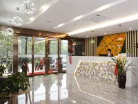 Vatica Hotel(An Qing Wuyue Guangchang BoAi YiYuan Dian)