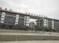 August Hotel