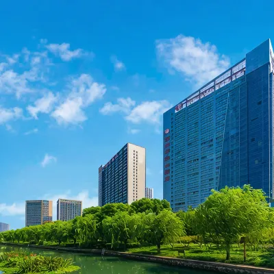 杭州濱江寶龍城誠業路華美達飯店 城业路附近的飯店