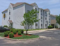 Sonesta Essential Hotels & Suites Kansas City Blue Springs