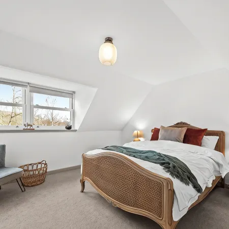 Luxury 3 Bedroom Cottage with Garden, Private Courtyard, in the heart of Killin. キリンのホテル