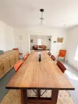Dickson Marfa House - Spacious 7-Bedroom Vacation Rental + Events