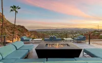 Camelback Retreat - 5Br Estate w/ Saltwater Pool, Spa & Suspension Bridge