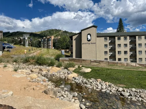 The Ptarmigan Inn