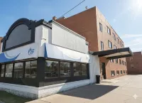 Aisling Suites - parking