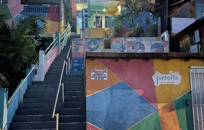 House located in the biggest art project in the caribbean PintAlto Aguadilla