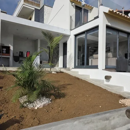 House Crystal Calheta