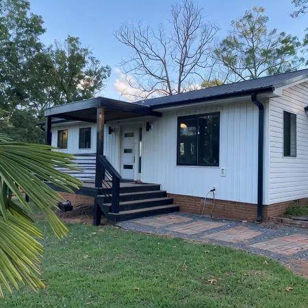 Modern & Peaceful 2BR Retreat-Newly Renovated Gem Just 20 Mins from Spartanburg