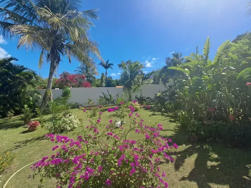 Joli Logement Avec Jardin à Sainte Anne Proche Plage - 3-Star