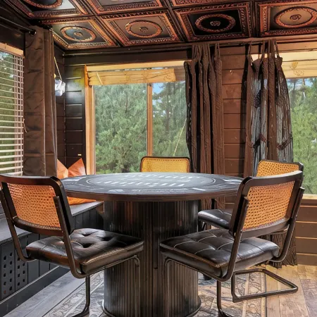NEW!! Modern, updated 2-bedroom cabin with WiFi, games and views in quaint Pine Отели в г. Пайн
