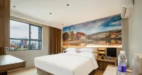 Yunduo Hotel (Hengzhou Liujing Bus Station) - Mountain view