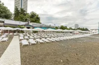 Grand Hotel Zhemchuzhina - Beach